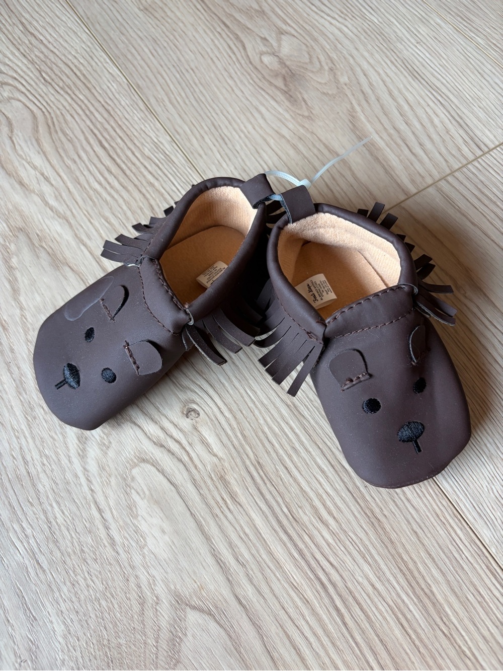 NWOT Toddler Brown Bear Moccasins with Fringe